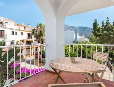 Alquiler De Atico En Milla De Oro Marbella